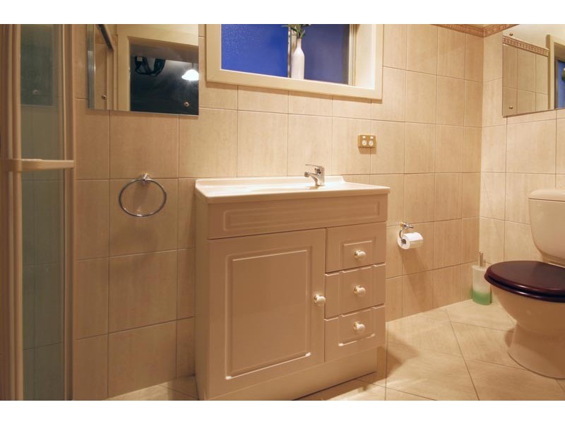 7 Ronald Avenue, Eden Hills SA 5050