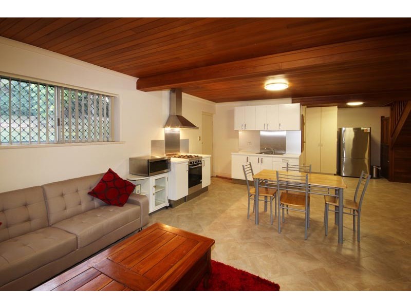 7 Ronald Avenue, Eden Hills SA 5050