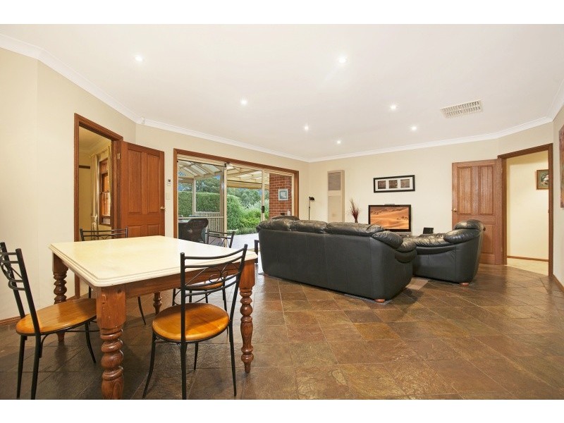 5 Horseshoe Drive, Woodcroft SA 5162