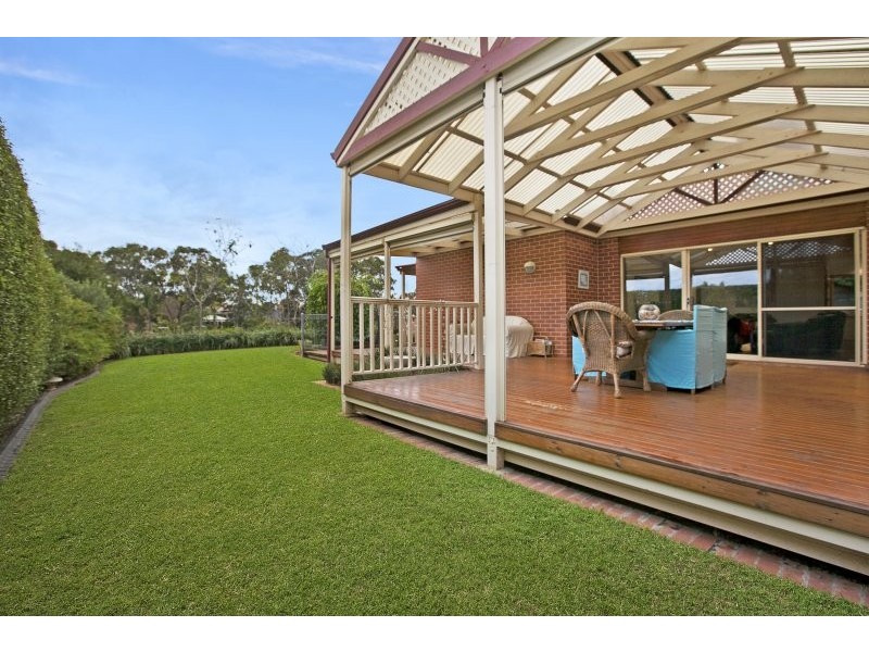 5 Horseshoe Drive, Woodcroft SA 5162