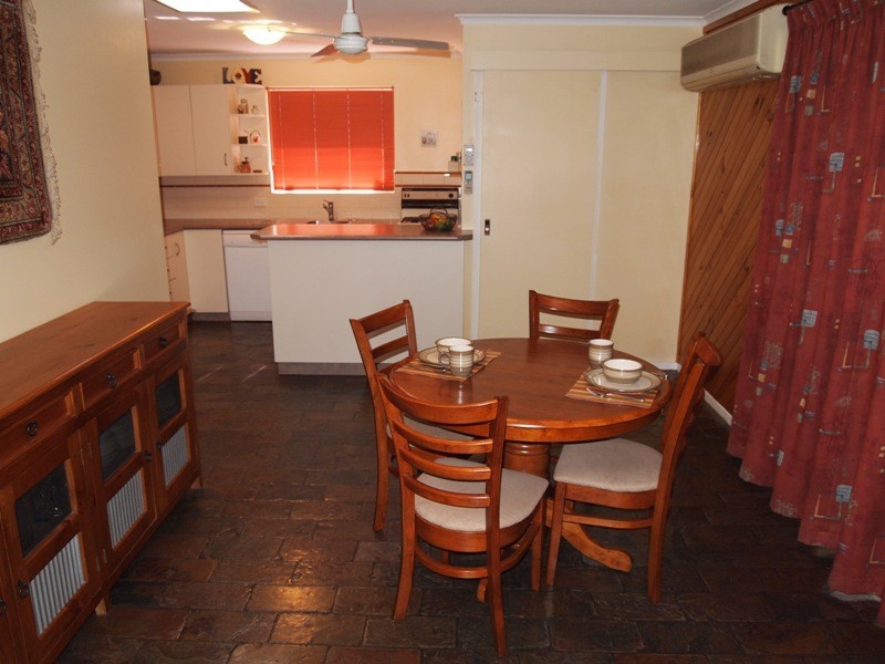 15 Barrdickson Crescent, Happy Valley SA 5159