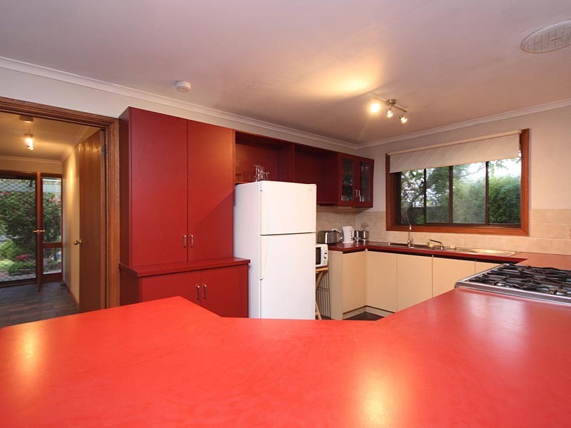 17 Chynoweth Avenue, Hackham SA 5163