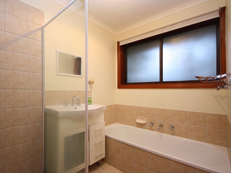 17 Chynoweth Avenue, Hackham SA 5163