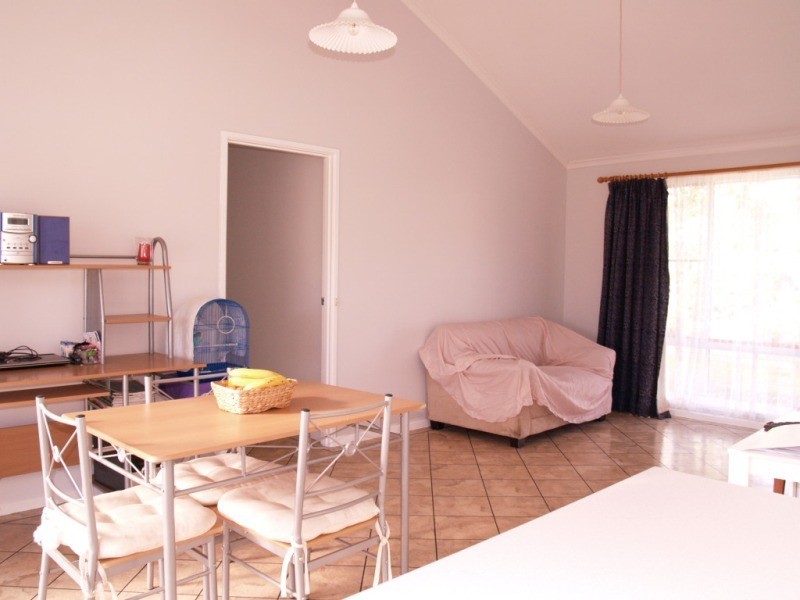 13 Bromley Road, Huntfield Heights SA 5163