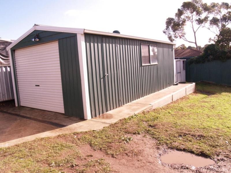13 Bromley Road, Huntfield Heights SA 5163