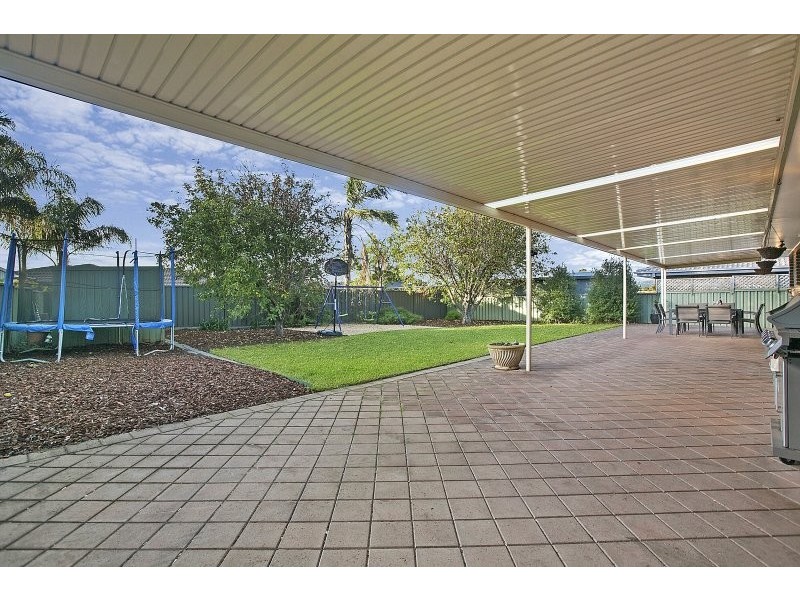 15 Belvidere Street, Happy Valley SA 5159