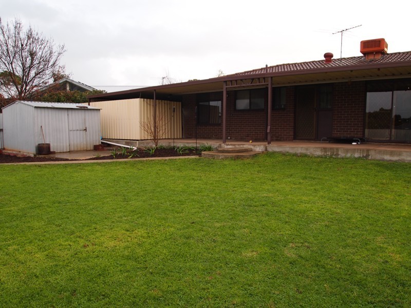 3 Coorumbena Crescent, Morphett Vale SA 5162