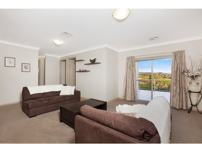 35 Highfield Drive, Craigburn Farm SA 5051