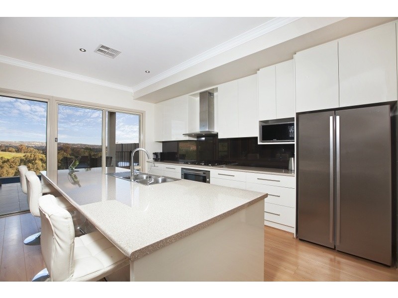 35 Highfield Drive, Craigburn Farm SA 5051