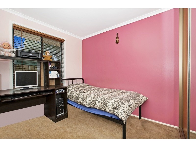 6 Ebony Court, Woodcroft SA 5162