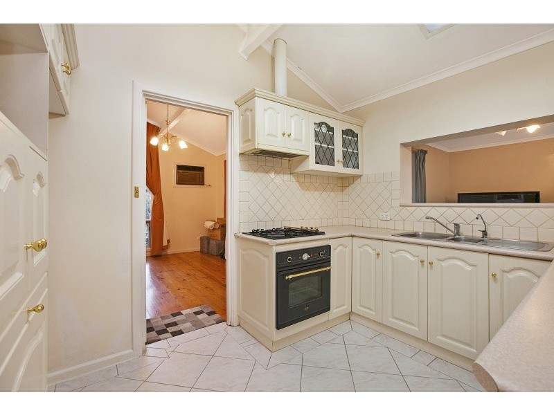 29 Oakridge Rise, Huntfield Heights SA 5163