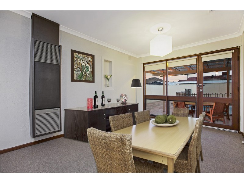 18 Burns Court, Morphett Vale SA 5162