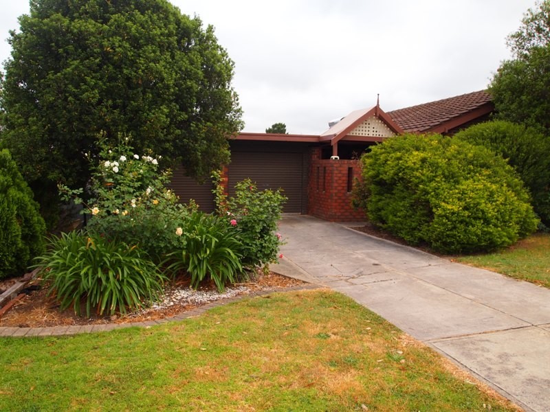 26 Jennifer Drive, Happy Valley SA 5159