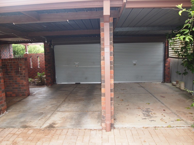 26 Jennifer Drive, Happy Valley SA 5159