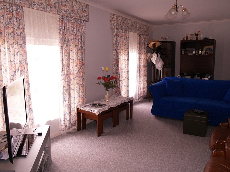 72 Investigator Drive, Woodcroft SA 5162