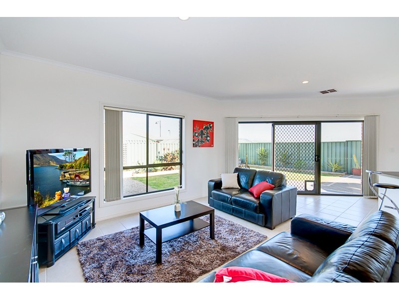 8 Sienna Court, Aldinga Beach SA 5173