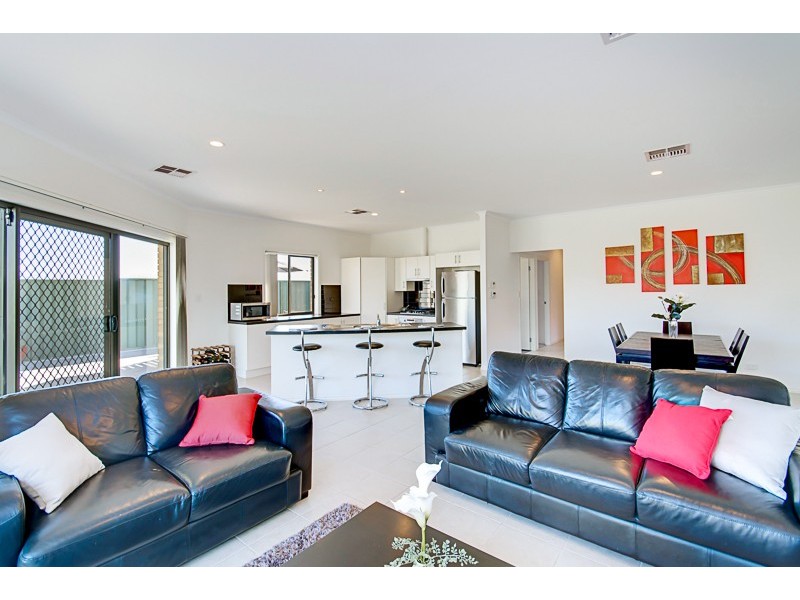 8 Sienna Court, Aldinga Beach SA 5173