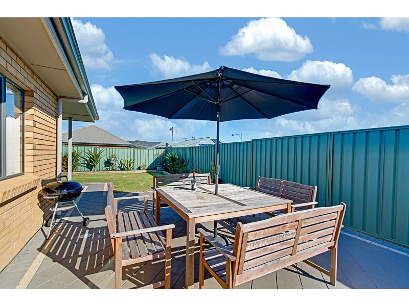 8 Sienna Court, Aldinga Beach SA 5173