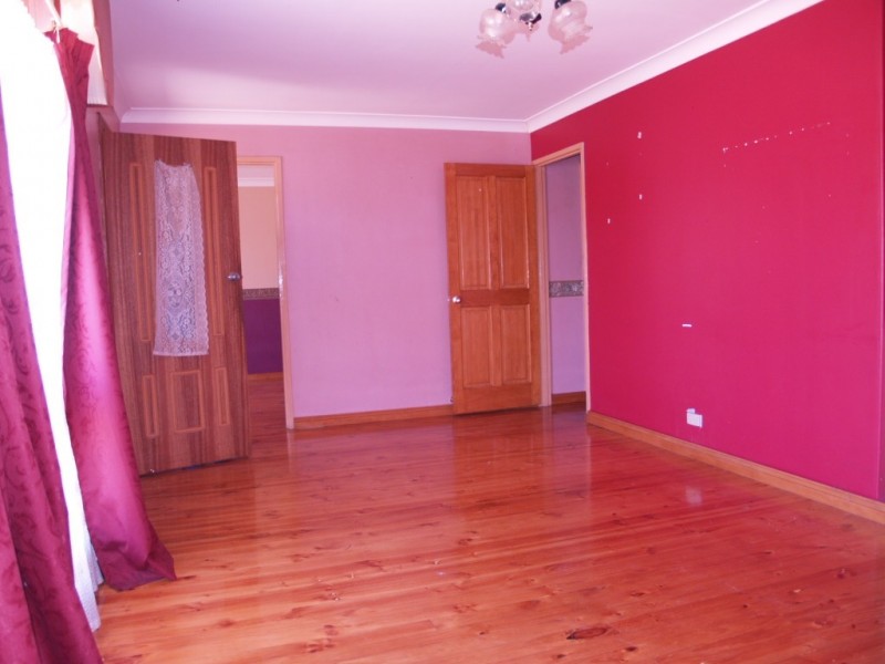 27 Tenterton Road, Christie Downs SA 5164