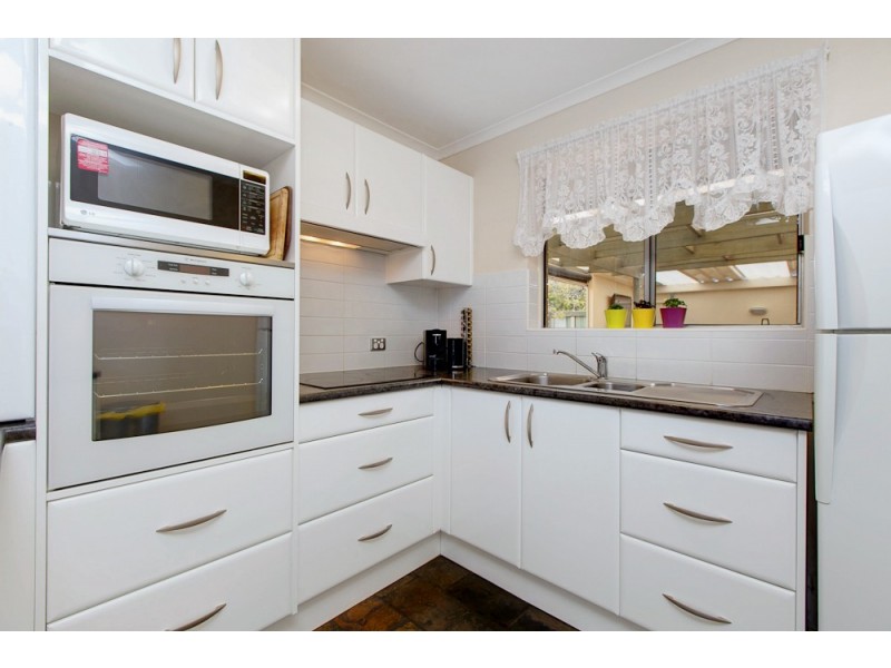 2 Cohen Court, Clovelly Park SA 5042