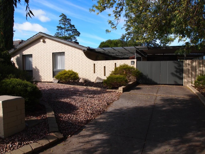 29 Garnet Crescent, Flagstaff Hill SA 5159
