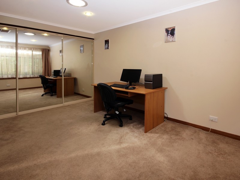 29 Garnet Crescent, Flagstaff Hill SA 5159