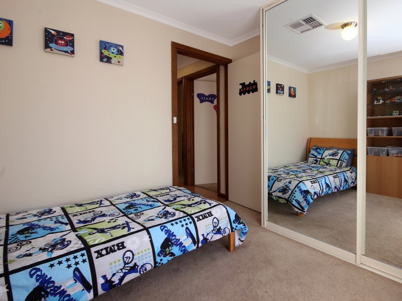 29 Garnet Crescent, Flagstaff Hill SA 5159