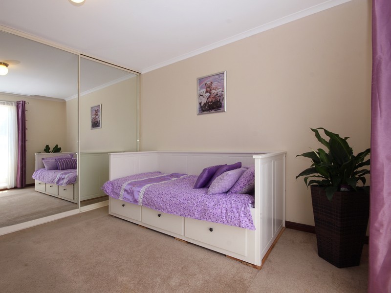 29 Garnet Crescent, Flagstaff Hill SA 5159