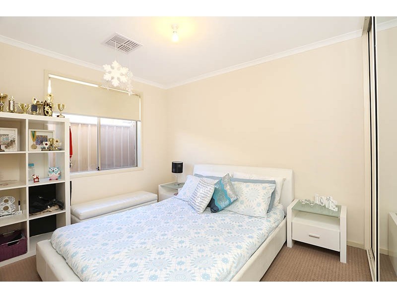 9 Banksia Avenue, Aldinga Beach SA 5173