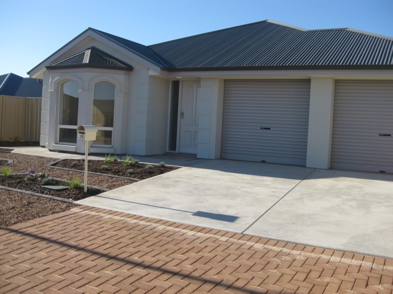 10 Deck Avenue, Seaford Meadows SA 5169