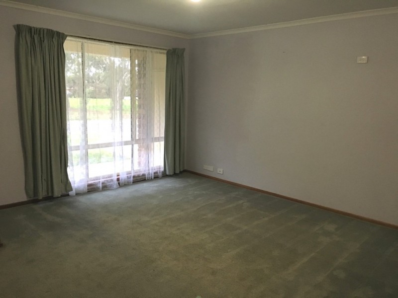 2 Aish Court, Woodcroft SA 5162