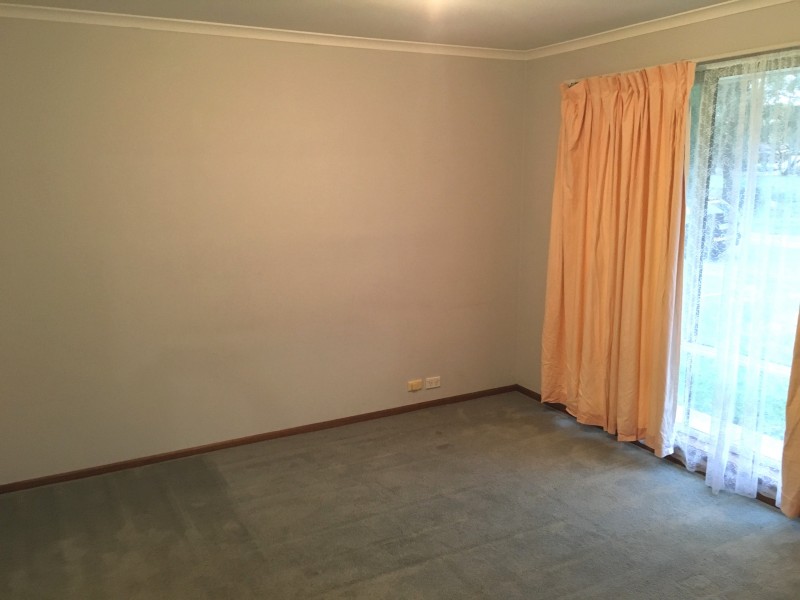 2 Aish Court, Woodcroft SA 5162