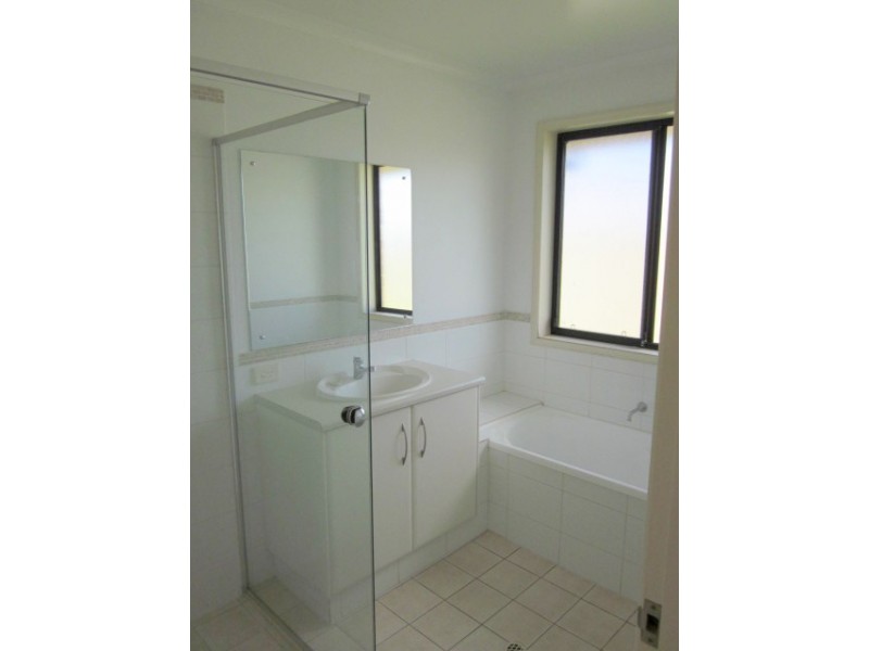 28 Chamberlain Drive, Christie Downs SA 5164