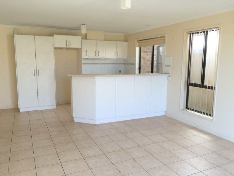 28 Chamberlain Drive, Christie Downs SA 5164