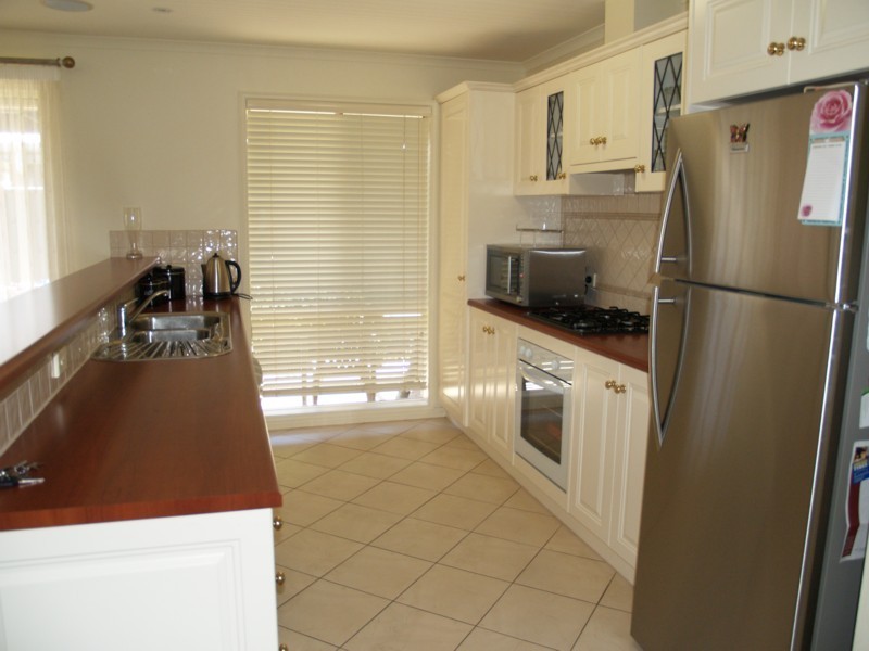 10 Emerald Boulevard, Aldinga Beach SA 5173