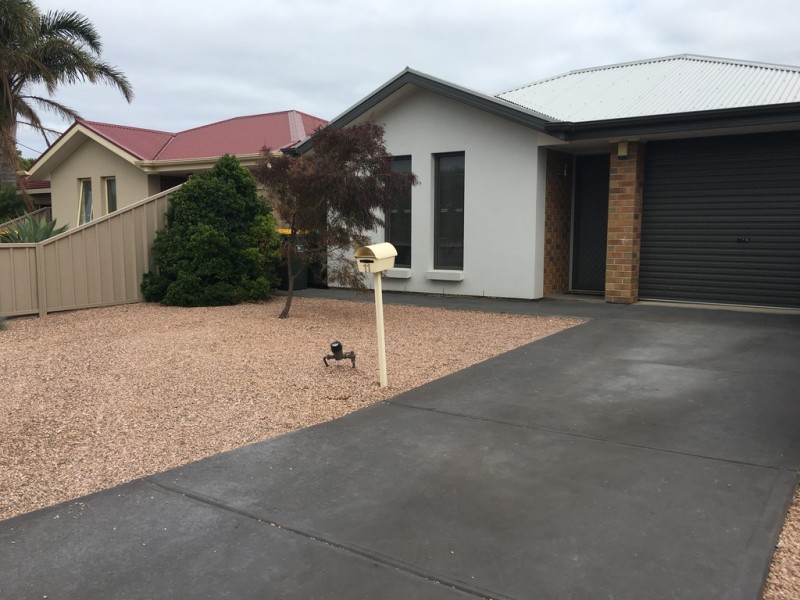 11 Tongalla Street, Seaford SA 5169