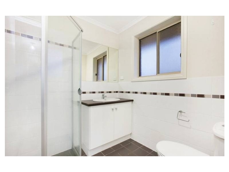 17 Yeltana Avenue, Huntfield Heights SA 5163