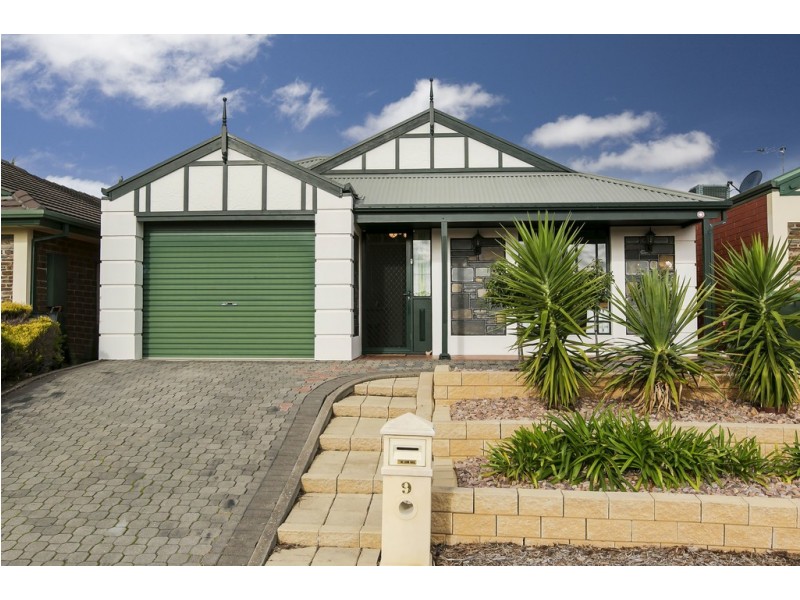 9 Zabica Avenue, Woodcroft SA 5162
