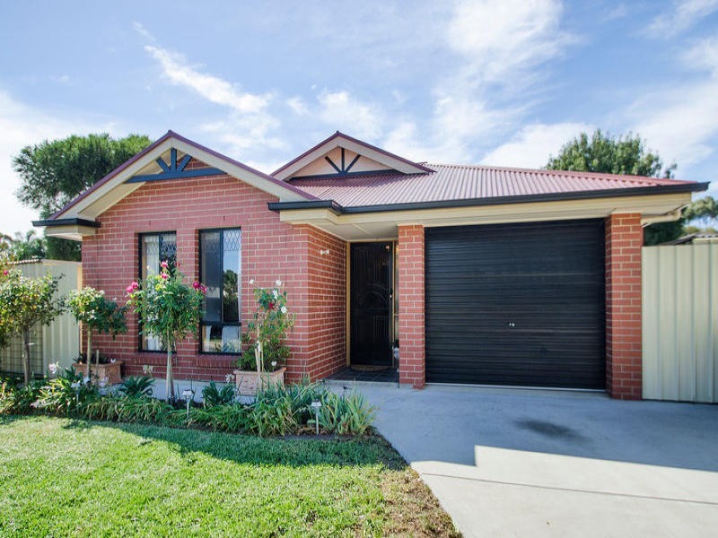 25 Riordan Street, Morphett Vale SA 5162