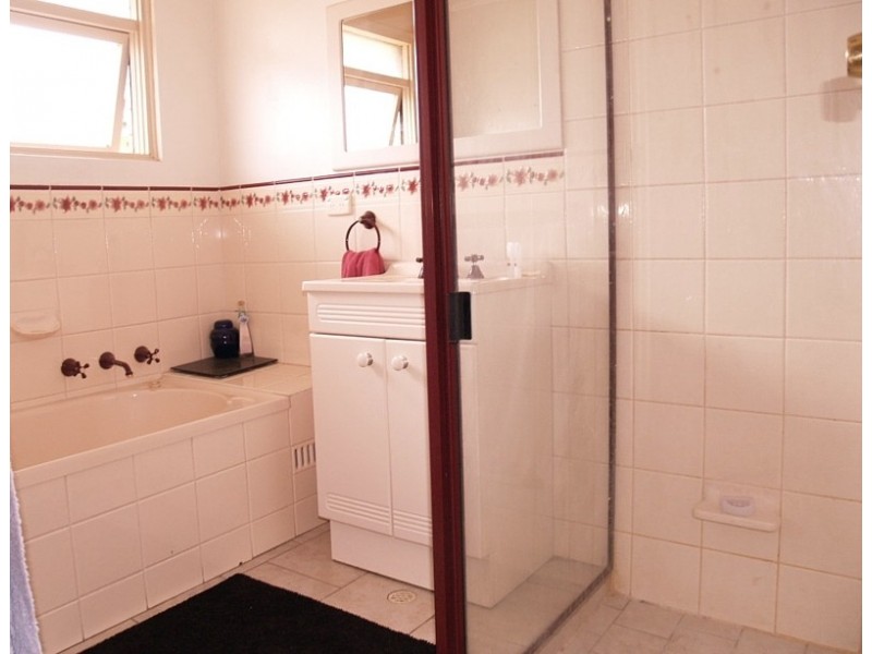 18 Blaby Road, Morphett Vale SA 5162