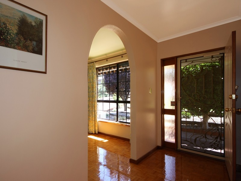 38 Horndale Drive, Happy Valley SA 5159