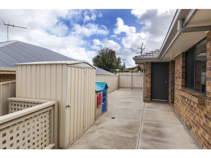 28 Perry Road, Huntfield Heights SA 5163