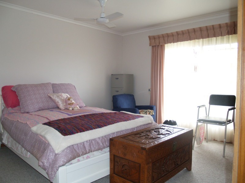 4/3 Paramount Avenue, Hackham SA 5163