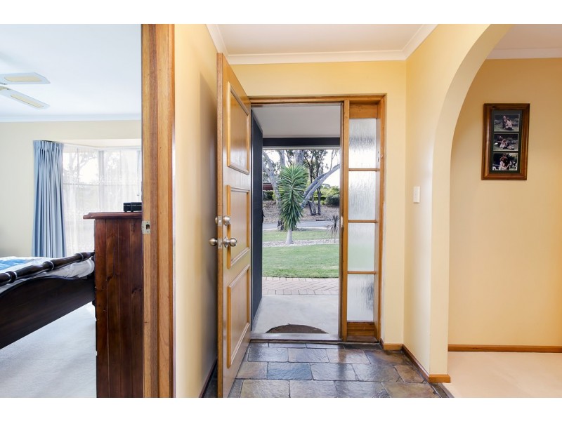 284 Pimpala Road, Woodcroft SA 5162