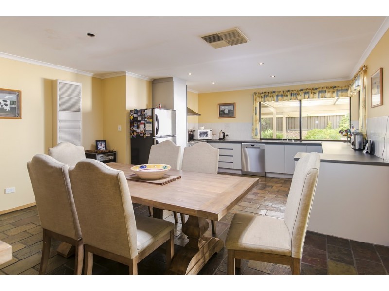 284 Pimpala Road, Woodcroft SA 5162