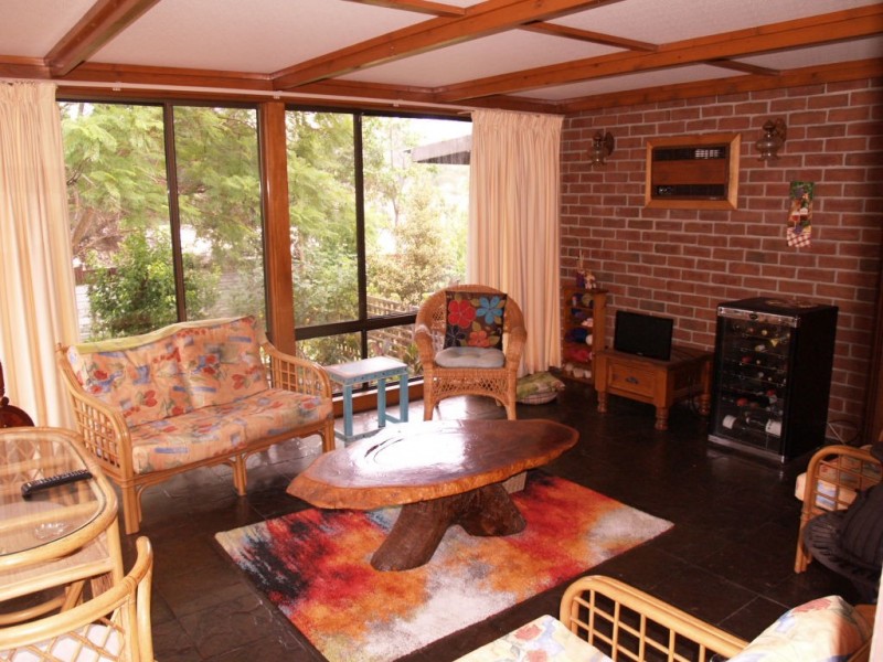 5 Alexander Crescent, Hackham SA 5163