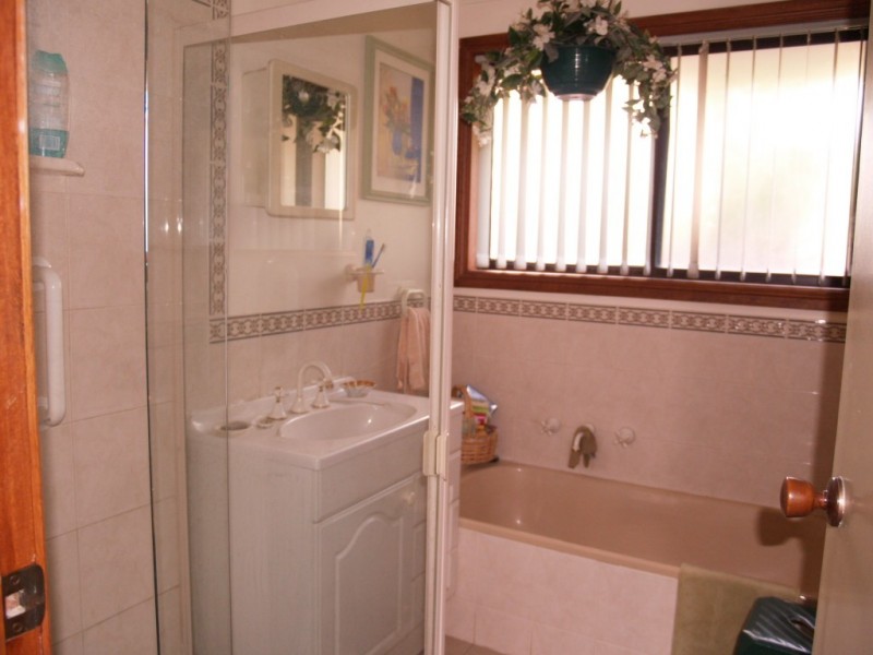 5 Alexander Crescent, Hackham SA 5163