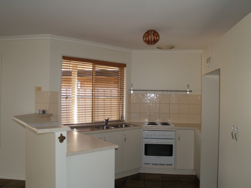 16A Sandery Avenue, Seacombe Gardens SA 5047