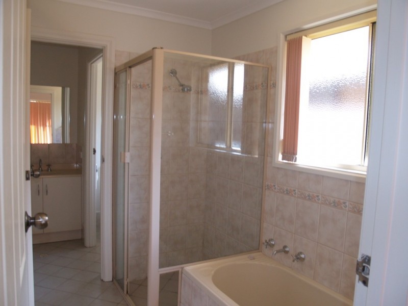 16A Sandery Avenue, Seacombe Gardens SA 5047