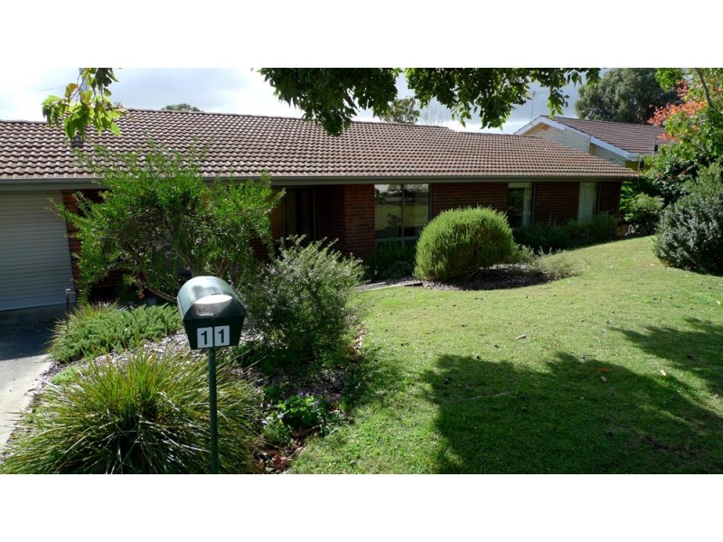 11 Lalina Street, Happy Valley SA 5159